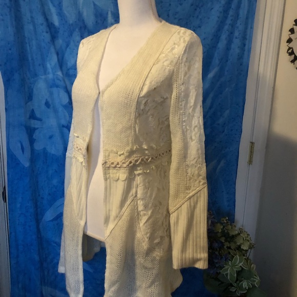 Passion Concept, Cardigan Sweater - Picture 5 of 9